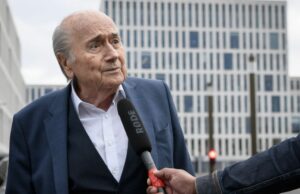 El ex jefe de FIFA Sepp Blatter, Michel Platini se despejó en caso de corrupción