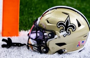 Dan Simmons, gerente de equipo jefe de Saints durante 42 años, muere a los 78 años