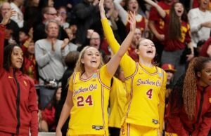 Menos lesionado Juju Watkins, USC gana, Seals Elite Eight Bid