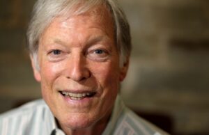 Richard Chamberlain, actor de televisión que protagonizó 'Dr. Kildare, 'muere a los 90