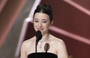 Sobre sus hermanos – Hollywood Life