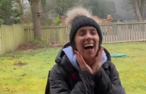 Janette Manrara tiene estrictamente amigos mientras comparte una actualización emocional