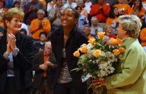Great Tamika Catchings de Lady Vols elegidos para el Salón de la Fama del Deporte de Tennessee