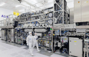 La carrera está en marcha para construir la máquina más compleja del mundo.