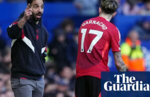 Alejandro Garnacho 'comprará la cena' en United después de la reacción de sustitución | Manchester United