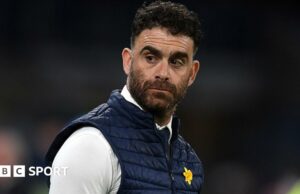 Omer Riza: El jefe de la ciudad de Cardiff dice que los jugadores no se responsabilizan