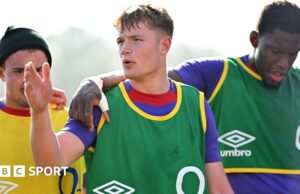 Inglaterra v Italia: los anfitriones tienen como objetivo emocionar a mantener vivas las esperanzas de las seis naciones