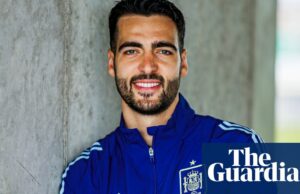 Mikel Merino: 'Me estoy adaptando a ser un delantero, me gusta el contacto, nunca retrocedí' | España