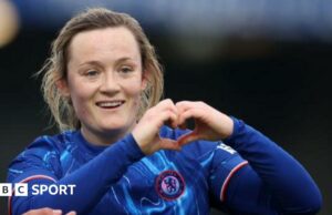 Erin Cuthbert: el centrocampista de Escocia firma un nuevo contrato de Chelsea