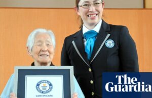 'Soy realmente feliz': 108 años toma récord de la peluquería femenina más antigua del mundo | Japón