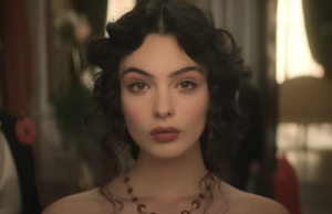 El drama de período más nuevo de Netflix está obteniendo comparaciones con la corona, y estoy en