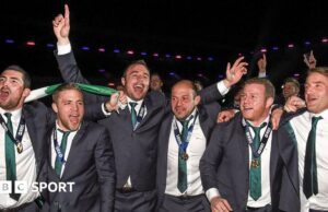 Seis naciones: Cómo 2015 'Super Saturday' terminó con Irlanda celebrando en sus trajes
