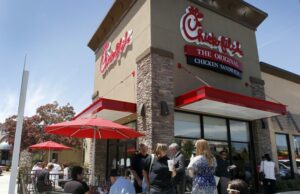 Chick-fil-A presenta nuevos elementos del menú de primavera, trae un sándwich favorito de los fanáticos