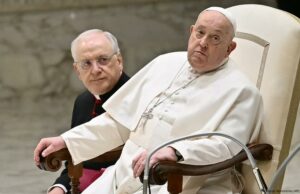 El Papa Francisco hace un llamado a la paz mundial de la cama del hospital – DW – 03/02/2025