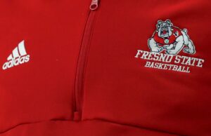 Los jugadores estatales de Fresno supuestamente se apostarán en juegos propios
