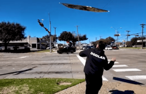El spinner de signos del norte de Texas tiene como objetivo para el campeonato mundial en Las Vegas