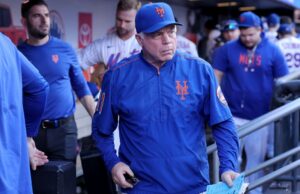 Altavoz Showalter para la cena del Greater Binghamton Sports Hall of Fame
