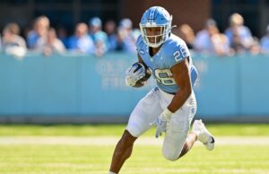 Denver Broncos seleccione UNC RB Omarion Hampton