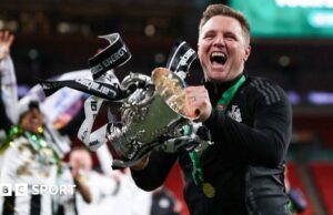 Final de la Copa Carabao: Eddie Howe y el equipo de Newcastle serán leyendas después de ganar