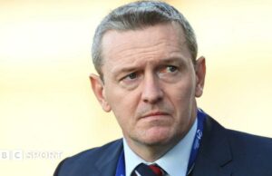Boothroyd diagnosticado con la enfermedad de Parkinson