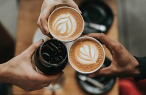 ¿Hay un momento adecuado para disfrutar del café? Respuestas de expertos en estilo de vida