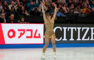 Alysa Liu completa un retorno improbable de la jubilación con el título mundial de patinaje artístico