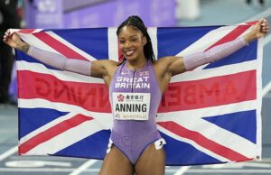 7 Medalla de atletas de atletismo Razorback en campeonatos mundiales de interior