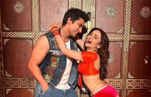 Amruta Khanvilkar y Gashmeer Maharajani protagonizaron la película de Marathi Sushila Sujeet 'Chiu Tai': Bollywood News