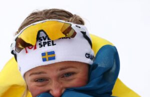 Karlsson de esquí de fondo a través de country gana la misa de 50 km de mujeres