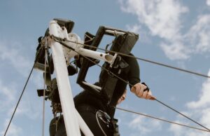 Los artistas temerosos que bailan en el cielo