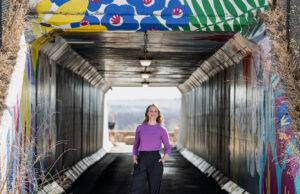 La obra de arte del túnel abre una ventana a un mundo más amplio