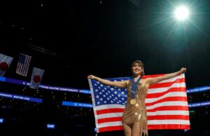 Alysa Liu sale de la jubilación para ganar el campeonato mundial de patinaje artístico