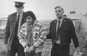 Los cineastas de 'Leonard Peltier' en Peltier's 50 Year Trail to Freedom
