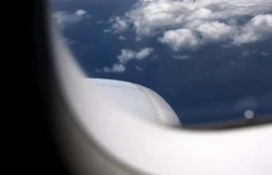 Cómo los accidentes de aviones afectan la recuperación de la salud mental