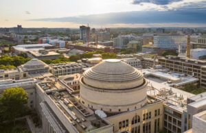 QS World University Rankings Califica el MIT No. 1 en 11 temas para 2025 | MIT News