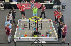 Equipos de robótica de la escuela secundaria boletos para campeonatos mundiales en Dallas | Noticias, deportes, trabajos
