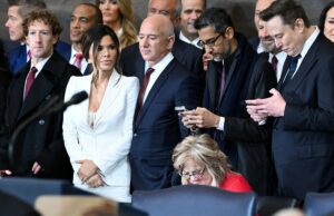 Cinco de las personas más ricas del mundo asistieron a la inauguración de Trump. Han perdido $ 209 mil millones desde ese día