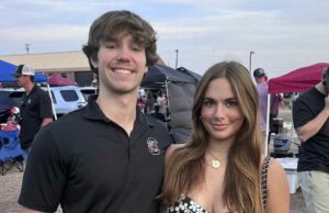 La pareja de novios Miranda y Quinn comparten la actualización de la relación importante