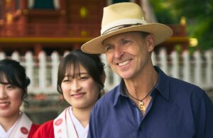 “A algunos equipos les resulta más fácil dejarlo ir”. The Amazing Race 37 es aparentemente mucho más polémico de lo habitual, y el anfitrión Phil Keoghan tiene sentimientos al respecto