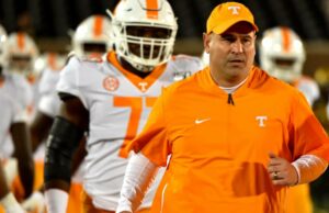 Jeremy Pruitt demanda a la NCAA: el ex entrenador de tennesee alega que era 'cordero sacrificial', reclama $ 100 millones en salarios perdidos