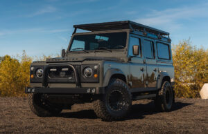 Arkonik Land Rover Defensor Jackal D110 SUV