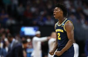 Torneo de la NCAA: Michigan Blitzes Texas A&M Late, se recuperan pasando Aggies en Sweet 16