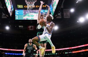 THUNDER's Campeonship Greats en exhibición en otra victoria sobre Celtics