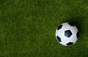 Roundup deportivo de preparación: Jserra, Corona Santiago Win División I Títulos de fútbol regional