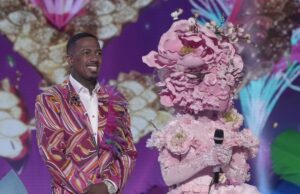 ¡El grupo final se estrena y desenmascara una estrella 'TGIF'! ¿Quién fue eliminado en 'The Masked Singer' esta noche?