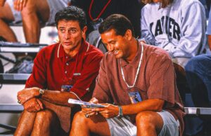 Pitino, Calipari comparten el amor por el baloncesto: “ahí es donde terminan las similitudes”