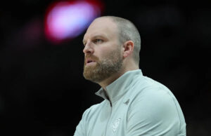Entrenador de bomberos de Memphis Grizzlies Taylor Jenkins