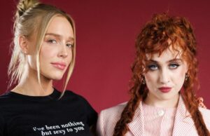 Chappell Roan revela su tipo: “Chicas de arte extrañas”, mujeres que no tienen miedo de insectos o serpientes