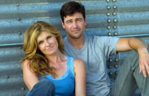 Connie Britton dice que el reinicio de 'Friday Night Lights' de Peacock está “apenas en su radar”
