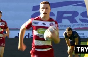 El campo ejecuta la longitud del campo para anotar el intento de Wigan